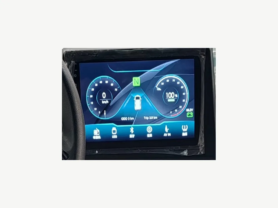 Cadyro golf cart large-screen dashboard detail